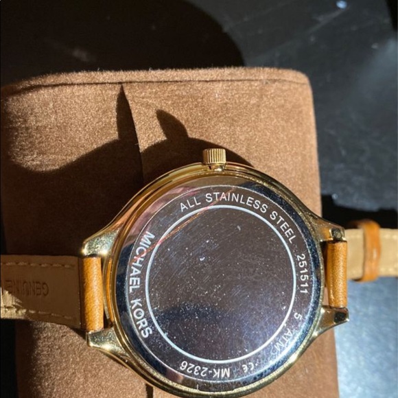 Michael Kors Watch - Picture 3 of 3